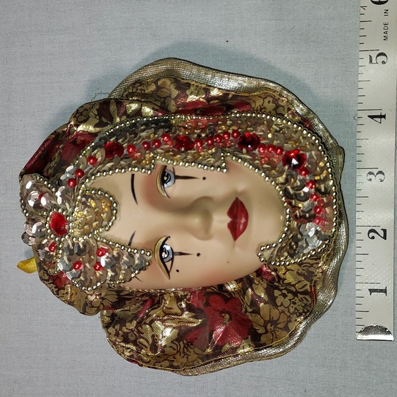Vintage Hand Painted Carnival Face Mask With Fabric & Sequin Design - Picture 7 of 7